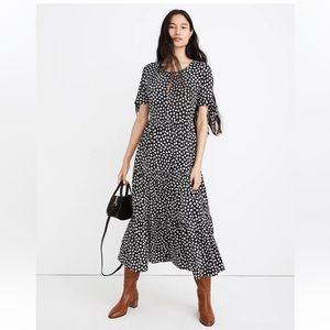 Madewell Tie-Sleeve Tiered Midi Dress in Woodcut Flowers
